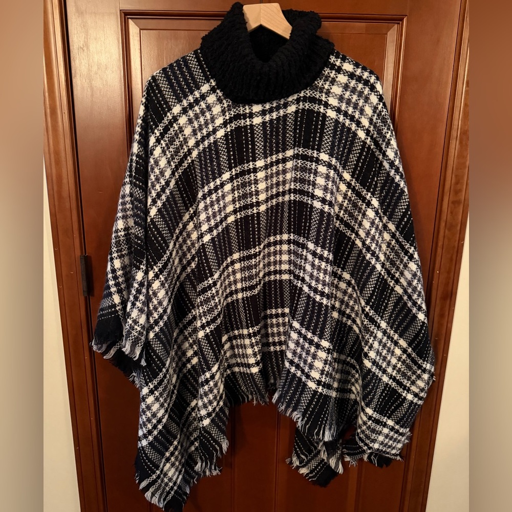 Elegant Black and White Turtleneck Poncho